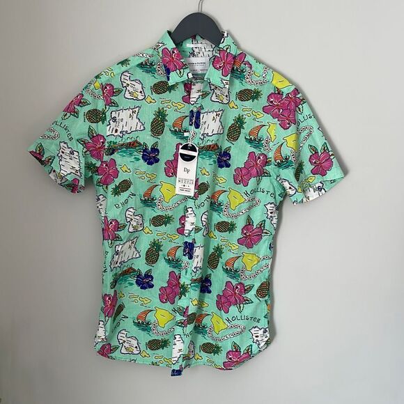 NWT Denim & Flower Mens Short Sleeve Button Down. Size Medium‎ Slim Fit - Picture 1 of 6